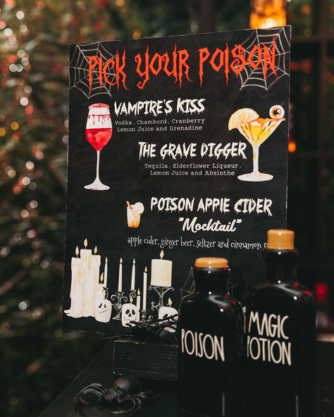 Halloween Bar Menu Halloween Bar Party Ideas, Halloween Drink Menu Ideas, Halloween Bar Menu Ideas, Halloween Drink Station Ideas, Halloween Bar Decoration Ideas, Pub Halloween Decorations, Bar Halloween Decorations, Pick Your Poison Bar, Potion Bar Halloween