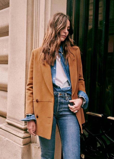 James Coat - Black - Wool - Sézane Billy B, Winter Pea Coat, Estilo Olivia Palermo, Long Blazer Jacket, Style Parisienne, Long Blazer, Camel Coat, Woolen Coat, Casual Coat