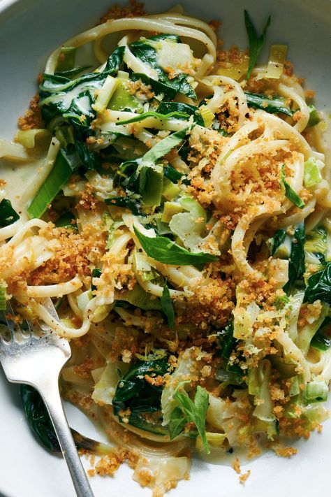 Migraine Recipes, Pasta With Leeks, Swiss Chard Pasta, Chard Pasta, Lemon Zest Recipes, Swiss Chard Recipes, Chard Recipes, Nyt Cooking, Vegetarian Pasta