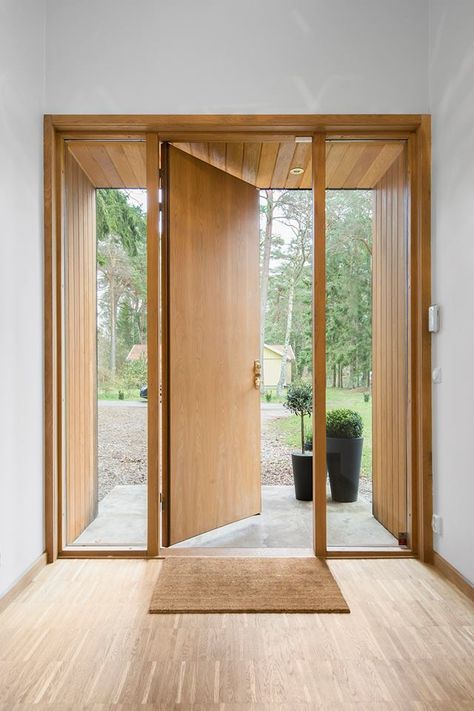 Modern Entrance Door, Modern Entrance, Casa Country, Entrance Door Design, Fa Fal, Open Door, House Doors, House Entrance, House Inspo