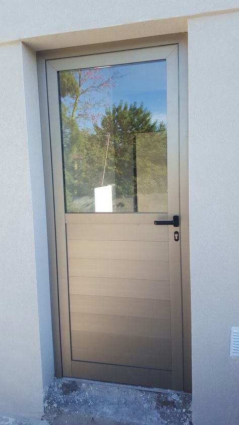 Flush Door With Glass Design, Almunium Doors Design, Aluminium Glass Door Design, Door Aluminium Design, Aluminum Doors Design Exterior, Aluminium Doors Design Modern, Almunium Door Design, Aluminum Doors Modern, Aluminum Doors Design