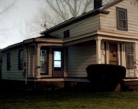 Midwestern Gothic, Suburban Gothic, Between Two Worlds, House Aesthetic, Southern Gothic, Town House, Naha, Green Grass, Of Wallpaper