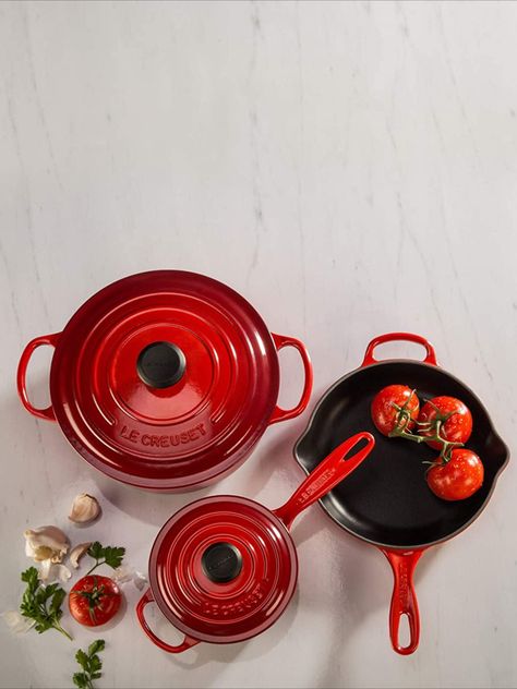 Matte Black Interior, Cast Iron Set, Cast Iron Cookware Set, Enameled Cast Iron Cookware, Enamel Cookware, Le Creuset Cookware, Lounge Interiors, Iron Cookware, Iron Handles