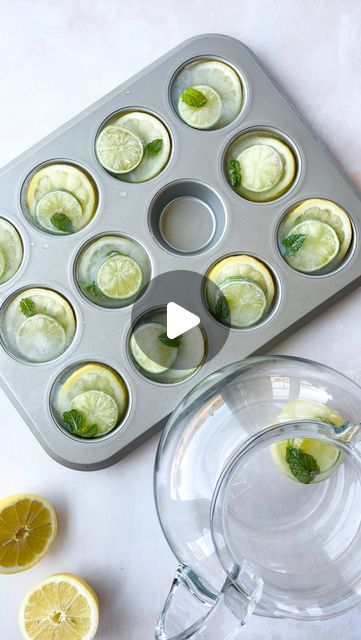 Alaura Berry on Instagram: "Ice Cube Hack 🧊 aka use a cupcake tin!   This hack makes the perfect large ice cubes for a pitcher of water or lemonade at your next BBQ! They elevate a simple drink & make your guests feel extra special AND refreshed with the citrus & mint water. You can even add one ice cube to each cup since these tend to melt slower than smaller ice cubes or add it to your cocktail🍹  To make these large ice cubes: Grab your cupcake tin and add a slice of lemon, lime and a mint sprig to each mold. Fill each with water and pop the tray in the freezer. You can even add edible flowers or edible glitter to make things extra fancy 💫🌸   To remove the cubes:  Place a dish towel on your counter and tap the tray upside down on the counter and the cubes just fall right out! The lon Cube Hack, Cube Ideas, Lemon Ice Cubes, Fancy Ice Cubes, Citrus Party, Pitcher Of Water, Flower Ice Cubes, Flavored Waters, Flavored Ice Cubes