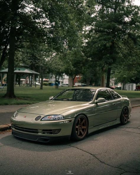 Toyota Soarer 🍃  @devan_crawford_  📸 @lghtsrcemedia #toyota #cars #car #iconiccars Lexus Coupe, Toyota Soarer, Car Pic, Car Budget, Nissan Gtr R34, Best Jdm Cars, Custom Hot Wheels, Lexus Cars, Super Luxury Cars