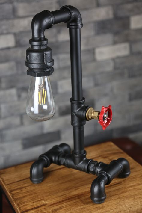 Diy Industrial Lamp, Pvc Pipe Ideas, Pvc Bird Feeder, Choosing Bedroom Colors, Crafting Aesthetic, Industrial Lamp Design, Pipe Floor Lamp, Pvc Crafts, Pipe Wall Lamp