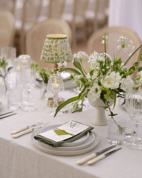 Wedding • Instagram Green Wedding Theme Indoor, Timeless Classic Wedding, Green White Wedding, Green Wedding Theme, Wedding Instagram, Green Themed Wedding, Vermont Wedding, Concept Photography, Wedding Tablescape