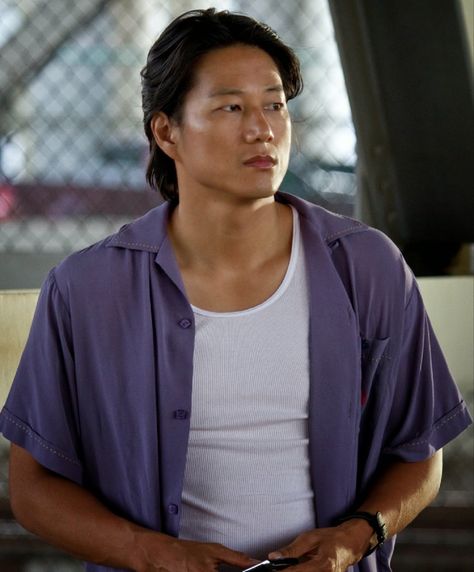 Han From Tokyo Drift, Han From Fast And Furious Wallpaper, Han Tokyo Drift Aesthetic, Brian Tee Tokyo Drift, Sung Kang Fast And Furious, Sung Kang Wallpaper, Sung Kang Tokyo Drift, Han Lue Tokyo Drift, Han Tokyo Drift