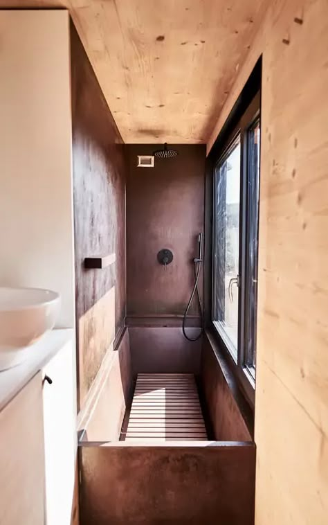 Sustainable Tiny House, Containers House, Recycled Containers, Small Bridge, Container Cabin, Built In Furniture, Shipping Container House, Tiny House Cabin, Small Cabin