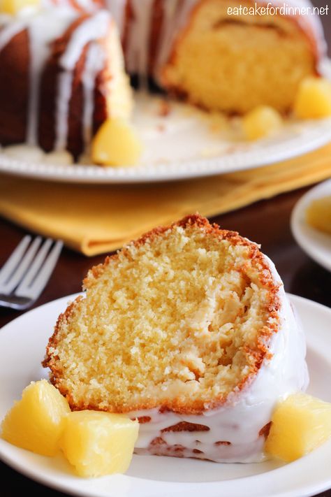 Pineapple And Cream Cheese, Pineapple Cheesecake, Carrot Cake Bars, The Recipe Critic, Recipe Critic, Duncan Hines, Cheesecake Cake, Pineapple Cake, Delicious Cake Recipes