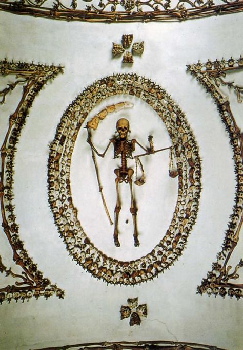 SANTA MARIA DELLA CONCEZIONE  The crypts of Capuchin friars decorated with the bones of over 4000 friars, including an entire "crypt of pelvises" Capuchin Crypt Rome, Capuchin Crypt, Human Bones, Rose Trees, Skeleton Art, Gothic Art, Memento Mori, Santa Maria, Small Space