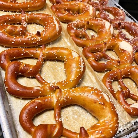 FATBELLY PRETZEL BAKERY & DELI on Instagram: "HAPPY LIL BABY FATBELLY PRETZELS FOR OUR NEIGHBORS @justplanewood42 HAPPY ANNIVERSARY 🚀🚀🚀🚀🚀🚀🚀🚀 STOKED TO BE NEIGHBORS WITH SO MANY EAST NASHVILLE LEGENDS💛 FATBELLY FAM: APOLOGIES FOR THE RADIO SILENCE FRIENDS! THINGS ARE GETTING PRETTY DANG CLOSE AND WE’RE WORKIN HARD TO GET THE SHOP ALL BUTTONED UP FOR YALL. LOTS OF TESTING, MOVIN’, SHAKIN’ AND BAKIN’ GOIN ON OVER HERE🙃 CANT WAIT TO OPEN THESE DOORS FOR YALL. ✌️✌️✌️✌️✌️✌️ #spreadlovelikemu Pretzel Shop, Radio Silence, East Nashville, Lil Baby, Pretzels, Happy Anniversary, Cant Wait, Nashville, Doors