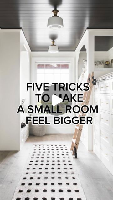 Caroline Groeneveld on Instagram: "My 5 designer tricks to make a small bedroom look bigger⬇️
Enhance the potential of your space with these five design hacks that are sure to elevate your interiors. Whether you're aiming for a glossy finish or creative wainscoting, these hacks will help you add light, height, and visual expansiveness to your rooms.
#smallspacestyle #smallspaceliving #designtipsandtricks" Small Bedroom Look Bigger, Room Look Bigger, Design Hacks, Cinnamon Rolls Homemade, Design Hack, Small Room, Wainscoting, Small Space Living, Diy Hacks