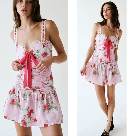 Nwt For Love & Lemons Gitanna Pink Floral Heart Shape Bust Lace Mini Dress Sz Xs Is Brand New With Tags! So Femme And Floral-Adorned, This Beautiful Mini Is Featured In A Flattering Silhouette And Classic A-Line Style With Lace Trim And A Bold Open-Back. Fit: Fit-And-Flare Style, A-Line Hem Features: Soft Fabrication With Floral Print All Over, Ruching At Bodice, Heart-Shaped Cups, Lace Trim Throughout, Functional Satin Ribbon, Flattering Drop-Waist Detail, Open-Back, Adjustable Straps With Ties Womens Yellow Dress, Plunge Mini Dress, Shimmer Dress, Lace Cutout, Lace Set, Mini Tank Dress, Lemon Dress, Floral Heart, Silk Mini Dress