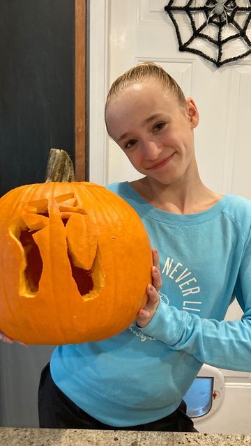 Lexi 💗 on Instagram: "Hey dancers! Check this out! 🧡🎃💛 Looking for a last minute or unique jack-o’-lantern design? @covetdance has you covered. You can carve a Nutcracker pumpkin, a tap dancer or a pretty ballerina, there are many options. I chose the pointe shoes! 🩰 Tell me which one you would choose! Shirt: @covetdance Movement Never Lies - French Terry Slouchy Pullover. Use code LEXI15 to save when you shop! ♥︎ Shirt purchased at my local dance store: @dancersboutique ♥︎ #pumpkin # Dance Pumpkin Carving Ideas, Dance Pumpkin Ideas, Dancer Pumpkin Carving, Ballerina Pumpkin Carving, Ballerina Pumpkin, Pumkin Designs, Pumpkin Dance, Dance Lifestyle, Pumkin Carving