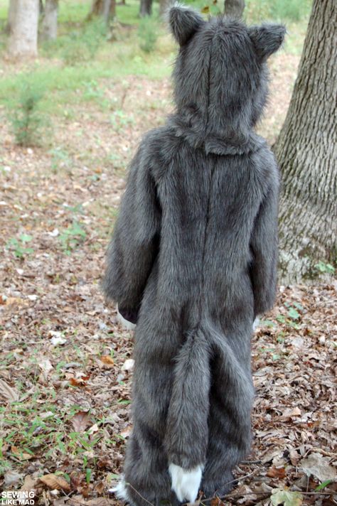 Boys Wolf Costume, Wolf Costume Kids, Fake Fur Fabric, Face Paint Set, Costumes 2024, Animal Makeup, Wolf Costume, Kids Costumes Boys, Halloween 2014