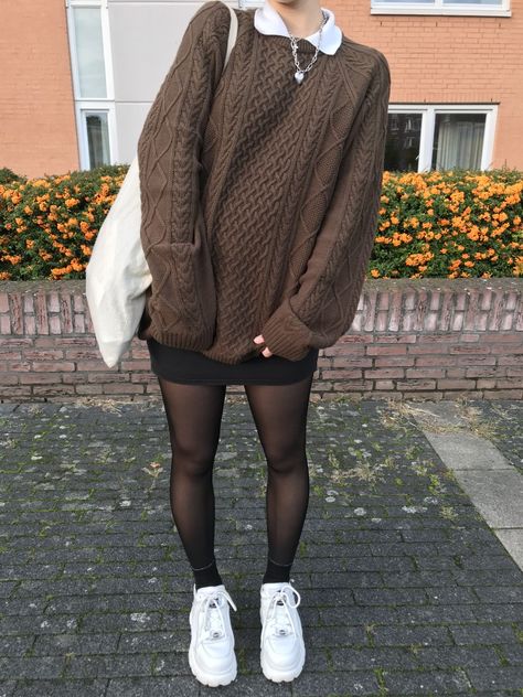 Big Sweaters And Skirts, Baggy Jumper And Skirt, Big Sweater Skirt Outfit, Big Sweaters Outfit, Oversized Sweater Outfit Skirt, Big Sweater With Skirt, Big Sweater Small Skirt, Oversized Jumper And Skirt Outfit, Oversized Sweater Outfit Grunge