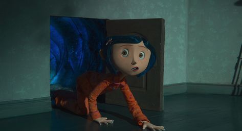 Coraline Movie Scenes, Coraline Scenes, Coraline Aesthetic, Funny Looking Cats, Coraline Jones, Monster Squad, Johnny Depp Movies, Halloween Photography, Movies Disney