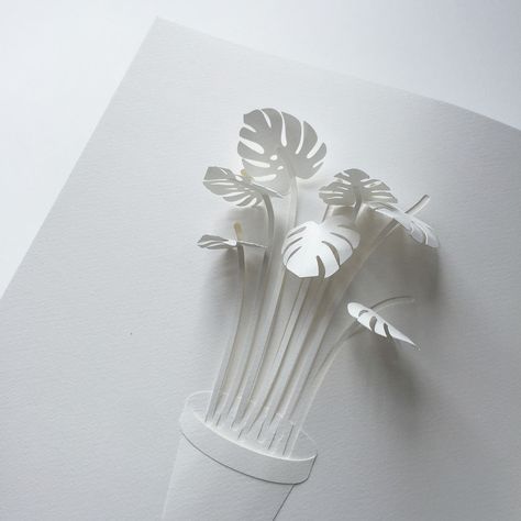 Cutout Art, Monstera Plants, 달력 디자인, Paper Art Sculpture, Paper Cutout Art, 3d Paper Art, Paper Pop, Illustration Book, Paper Cut Design