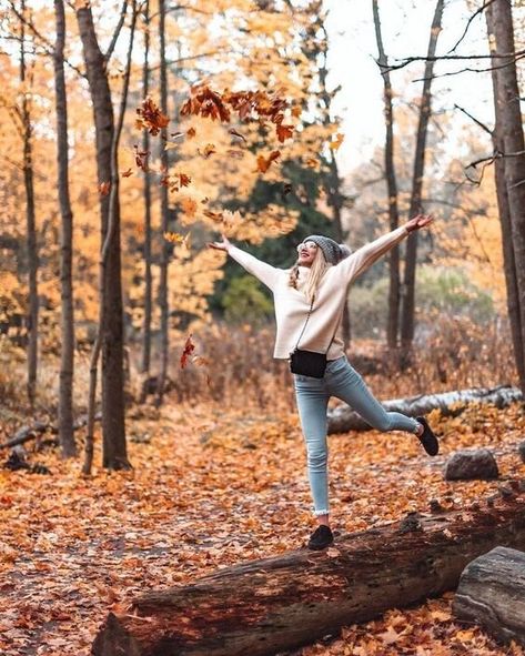 Fall Photoshoot Ideas, Fall Shoot, Autumn Instagram, Shotting Photo, Fall Photo, Foto Tips, Foto Poses, Fall Photoshoot, Camping Ideas