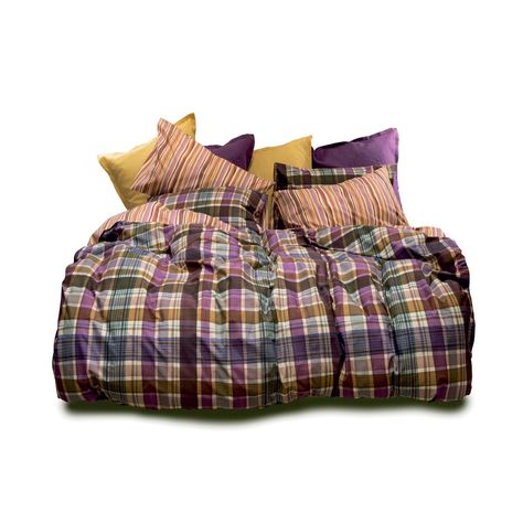 Plaid duvet cover 100% percale cotton, tartan design Single, full or queen size Percale duvet cover with pillocases 100% cotton percale printed 200 t.c. Single/twin duvet cover: 1 Duvet cm 150x240 / inches 59 x 78,7 + 15,7 1 Pillowcase cm 50x80 / inches 19,6 x 31,5 Full duvet cover: 1 Duvet cm 200x200+40 / inches 78,7 x 78,7 + 15,7 1 Pillowcase cm 50x80 / inches 19,6 x 31,5 Queen/double duvet cover: 1 Duvet cm 250x240 / inches 98 x 78,7 + 15,7 2 Pillowcases cm 50x80 / inches 19,6 x 31,5 Fancy design with horses, carousel of horses. Your bedroom will be joyful! Made in Italy Shipped by courier (GLS/DHL) Very fast and safe shipping. No postal package (unsafe and slow shipping) Plaid Duvet Cover, Percale Duvet Cover, Geometric Figures, Full Duvet Cover, Dreamy Room, Dream Room Inspiration, House Room, Apartment Inspiration, Cozy Room