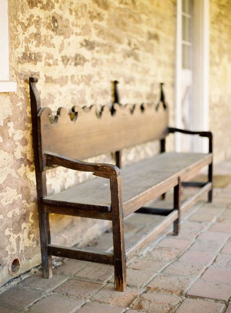 Spanish Revival Interior, Spanish Colonial Decor, Woodwork Furniture, Real Estate Art, Spanish Furniture, Spanish Home Decor, Spanish Mission, Spanish Colonial Revival, Wooden Sofa Set Designs