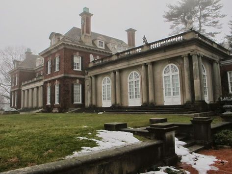 BIG OLD HOUSES: Westbury House Westbury House, Old Westbury Gardens, Westbury Gardens, Everything Has Changed, Melting Snow, Old Westbury, Huge Houses, Cozy Interior Design, Big Building