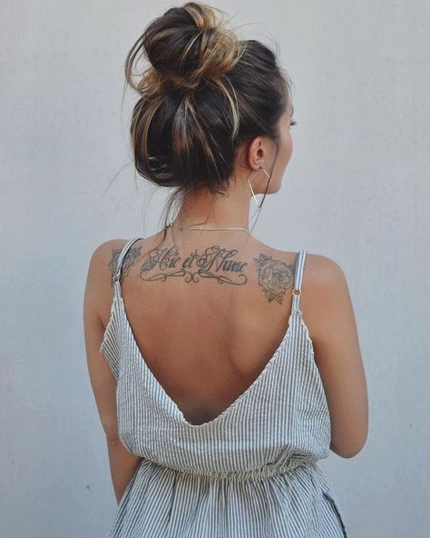 Messy Bun: So gelingt der perfekte Undone-Dutt! | BRIGITTE.de Cute Hairstyles Updos, Undone Hair, Wedding Hairstyles For Medium Hair, Wavy Hairstyles Medium, Medium Curly Hair Styles, Messy Short Hair, Messy Bun Hairstyles, Brown Blonde Hair, Lace Hair