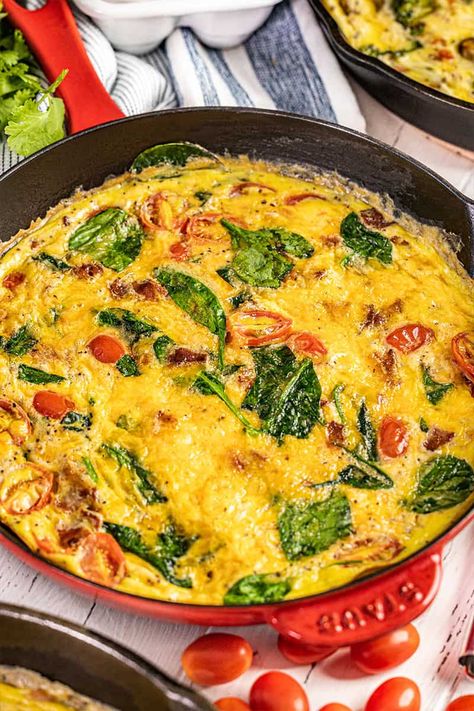 Basic Frittata Recipe, Best Frittata, Frittata Recipes Baked, Fritata Recipe, Fritatta Recipe, Baked Frittata, Easy Frittata, Veggie Frittata, Stay At Home Chef