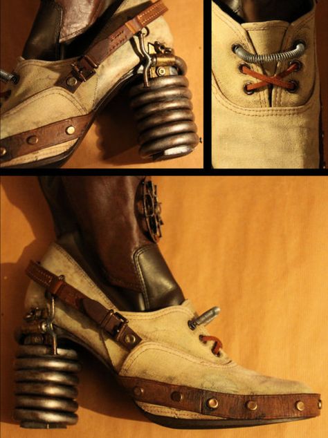 Steampunk and so ME Diy Steampunk, Steampunk Shoes, Steampunk Boots, Boots Diy, Steampunk Stuff, Steampunk Pirate, Spring Heels, Style Steampunk, Steampunk Cosplay