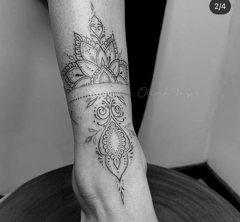 Small Shin Tattoos For Women, American Traditional Mandala Tattoo, Lower Shin Tattoo For Women, American Traditional Mandala, Mandala Tattoo Design Women Leg, Small Tattoo Finger, Mandala Ankle Tattoo, Mandala Tattoo Design Women, Ankle Tattoos For Women Mandala