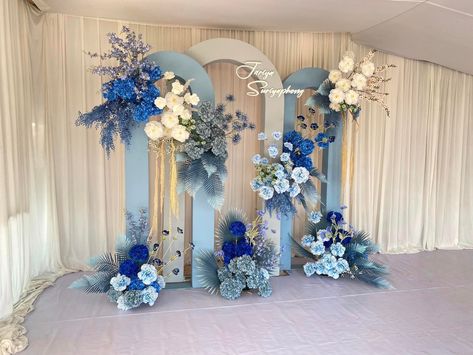 Blue Backdrop Ideas, Engagement Decorations Indian, Teal Wedding Theme, Motif Wedding, Dekorasi Wedding, Music Theme Birthday, Christmas Arch, Engagement Decor, Foto Wedding