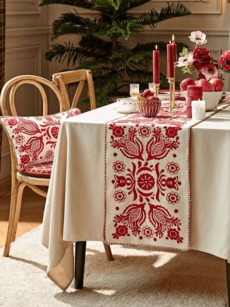 Elegant Table Runner, Holiday Tablecloths, Bantal Sofa, Christmas Runner, Embroidery Cotton, Wedding Table Decor, Christmas Table Cloth, Christmas Table Runner, Christmas Table Settings