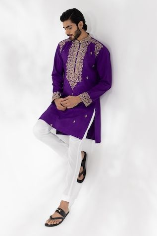 Buy White Pattu Embroidered Zardozi And Zari Work Kurta Dhoti Pant Set For Men by Hilo Design Online at Aza Fashions. Lilac Kurta For Men, Purple Kurta For Men, Thread Ceremony, Guys Aesthetic, Men Dresses, Velvet Kurta, Mens Indian Wear, Embroidered Cuffs, Indian Groom Wear