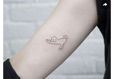 Minimalist Poodle Tattoo, Golden Doodle Fine Line Tattoo, Tattoos Dogs Minimalist, Goldendoodle Tattoo Ideas Minimalist, Simple Poodle Tattoos, Labradoodle Tattoo Ideas, Dog Tattoo Goldendoodle, Tiny Poodle Tattoo, Puddle Tattoo Dog