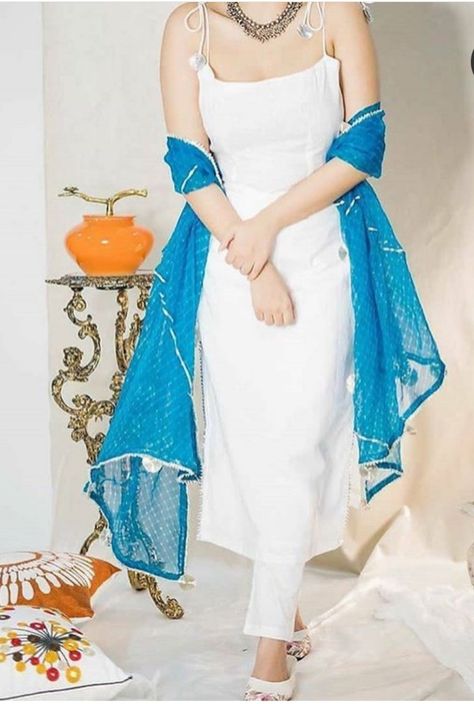 Deepika Kakkar, Indian Gown, Lehenga Dress, Western Glam, Rakhi Making, Stylish Kurtis Design, Trendy Outfits Indian, Blouse Indian, Simple Kurta Designs