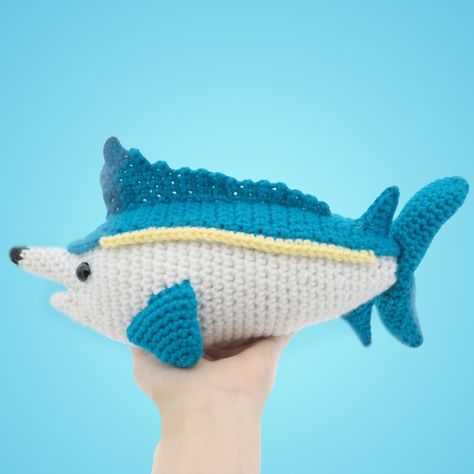 Marlin Fish Amigurumi - Free Crochet Pattern - StringyDingDing Crochet Fish Pattern Free, Crochet Ocean Animals, Fish Fins, Amigurumi Fish, Crochet Fish Patterns, Amigurumi Bee, Pike Fish, Marlin Fish, Free Amigurumi Crochet Patterns