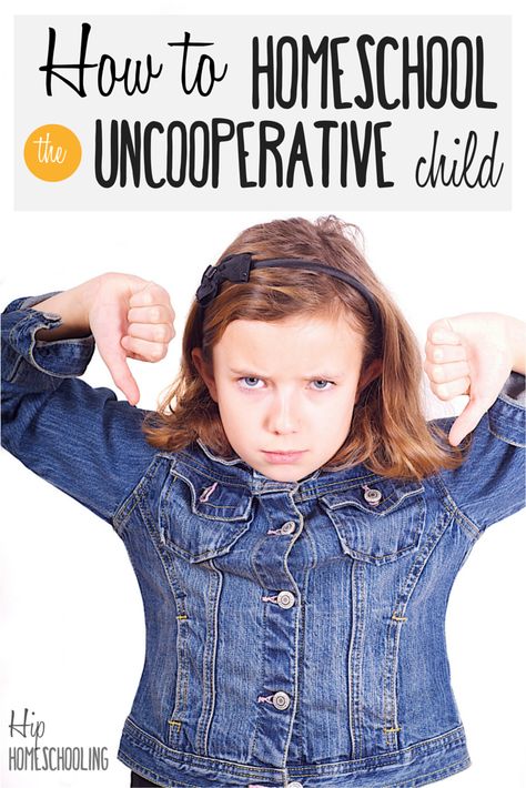 How to Homeschool the Uncooperative Child: what do you do when your child is whining every time you pull out the workbooks? This post is a game changer, full of practical tips! Eduction | Whining | Motivating your Child | Schoolwork | homeschool encouragement | homeschool ideas | homeschooling grade 1 | homeschooling struggles | homeschool bloggers Minimalist Homeschooling, Homeschool Materials, Homeschool Fun, How To Homeschool, Homeschool Advice, Homeschool Hacks, Homeschool Routine, Homeschooling Resources, Homeschool Tips