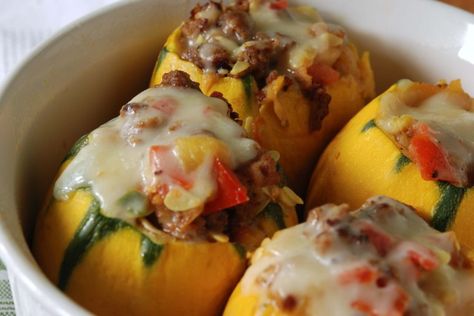 Ok, so I really need to try this!! Looks delicious!  Sausage stuffed 8-ball squash! Ball Squash Recipes, Raspberry Chipotle Sauce, Old Fashioned Potato Salad, Eight Ball, Hot Sausage, Zucchini Squash, Squash Recipe, Salad In A Jar, Taste Made