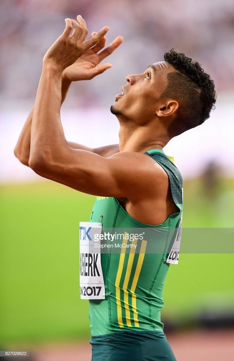 London , United Kingdom - 6 August 2017; Wayde van Niekerk of South Africa before his semi-final of the Men's 400m event during day three of the 16th IAAF World Athletics Championships at the London Stadium in London, England. Wayde Van Niekerk, Applying To College, London Stadium, Van Niekerk, World Athletics, Custody Battle, Usain Bolt, Shiva Wallpaper, 400m