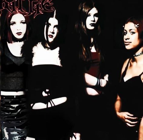 Kittie Band 90s, Kittie Spit, Mall Goth Wallpaper, Kittie Band, Emo Love, Riot Grrrl, Punk Rock Bands, Emo Bands