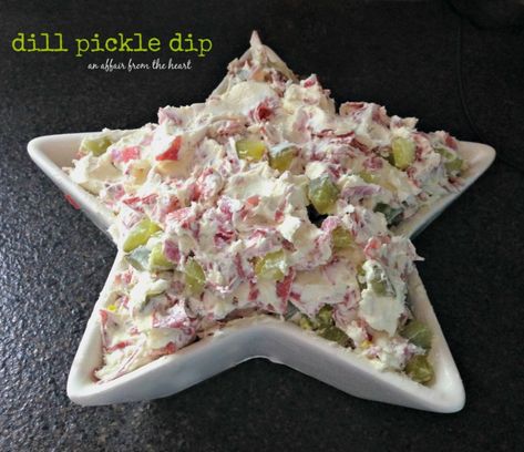 Princess Recipes, Dill Pickle Dip Recipe, Pickle Dip Recipe, Pickle Wraps, Cheese Pickles, Dill Pickle Dip, Chips Dip, Pickle Recipes, Homemade Ham