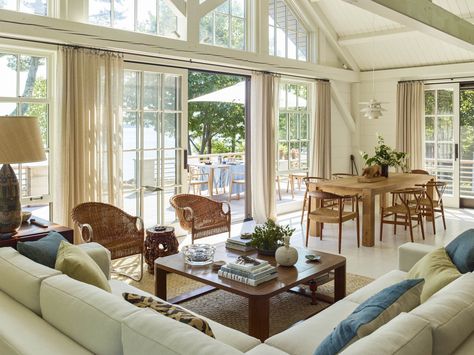 Interior Envy: Gil Schafer — Dreams + Jeans Canadian Cottage, Gil Schafer, Clapboard Siding, House Living Room, House By The Sea, Seaside Cottage, Tres Chic, House Tour, Cottage Homes