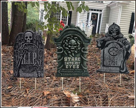 GameXcel 3PCS Halloween Tombstone Decorations Gravestone Decor for Graveyard Headstone Yard Signs Outdoor Lawn Yard Garden Decorations Halloween Yard Stakes Halloween Yard Stakes, Tombstone Decorations, Halloween Headstone, Headstones Decorations, Halloween Garden Decorations, Terrifying Halloween, Halloween Yard Signs, Halloween Lawn, Halloween Skeleton Decorations