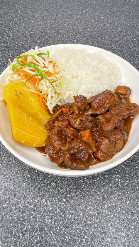 Brown Stewed Chicken, Chicken Season, Stewed Chicken, Brown Stew Chicken, Chicken Gizzards, Ripe Plantain, Sweet Pepper, All Purpose Seasoning, Raw Vegetables