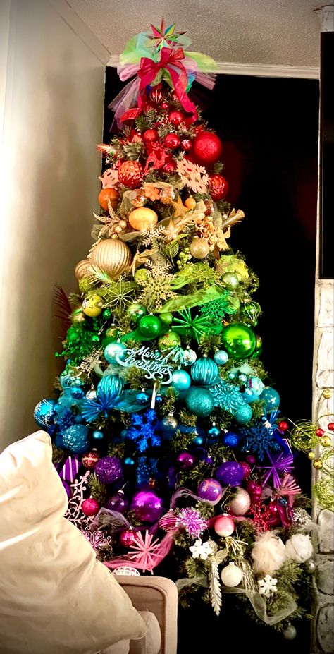 Gradient Rainbow Christmas Tree, Christmas Tree Dye Ideas, Rainbow Christmas Trees, White Rainbow Christmas Tree, Color Block Christmas Tree, Rainbow Theme Christmas Tree, Colorful Xmas Tree, Multi Color Christmas Tree Decorations, Rainbow Christmas Tree Ideas