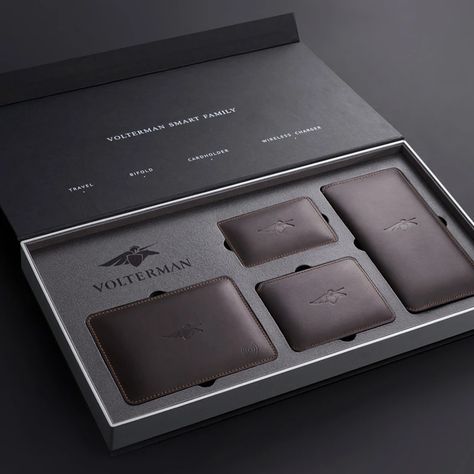 Custom Packaging Solutions | CustomUSB Wallet Box Packaging Design, Luxury Packaging Design Boxes Creative, Wallet Packaging, Luxury Box Packaging, Corporate Christmas Gifts, Luxury Packaging Design, Smart Wallet, Packaging Ideas Business, 타이포그래피 포스터 디자인