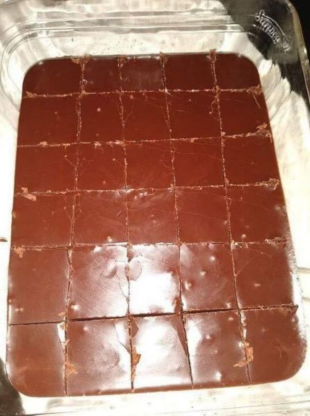 Hershey Cocoa Fudge, Hersheys Cocoa Fudge, Cocoa Fudge, Old Fashioned Fudge, Homemade Fudge Recipes, Fudge Ingredients, Hershey Cocoa, Fudge Recipes Easy, Homemade Fudge