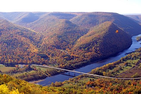 Susquehanna River, Pennsylvania Blue Ridge Parkway Fall, Pennsylvania Fall, Susquehanna River, York County, River Art, South Central, Blue Ridge Parkway, Gods Creation, Weekend Trips