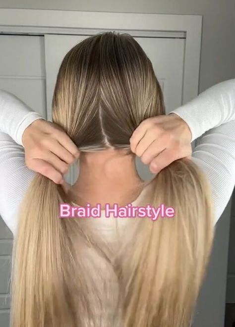 This guide shares the easiest shortcut to a cute braided look. Learn how to do a chunky braid hairstyle in this quick tutorial. Easiest Braids To Do On Yourself, How To Do A Braid On Yourself, Short Hairstyles Braids, Easy Braids To Do On Yourself, Styling Thick Hair, Easy Braids For Beginners, Cute Short Hairstyles, Upside Down Braid, Chunky Braids